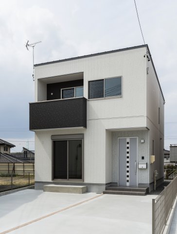 建物外観　写真はイメージです。色仕様は現況優先になります。