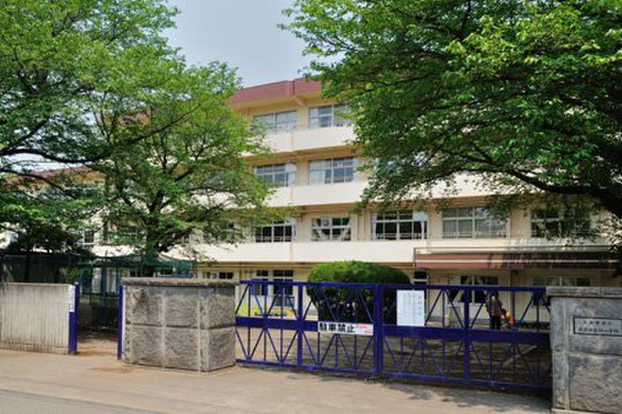 小学校　小金井市立第四小学校（小学校）まで257m