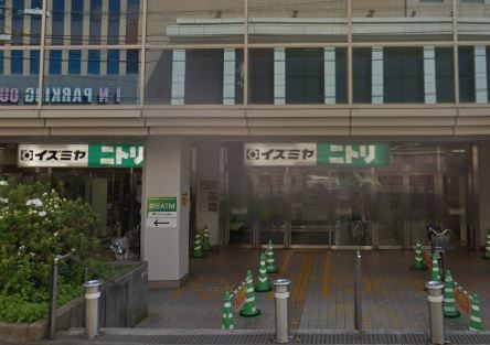 スーパー　Izumiya(イズミヤ) 六地蔵店（スーパー）まで886m
