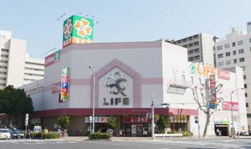 スーパー　ライフ神戸駅前店（スーパー）まで325m