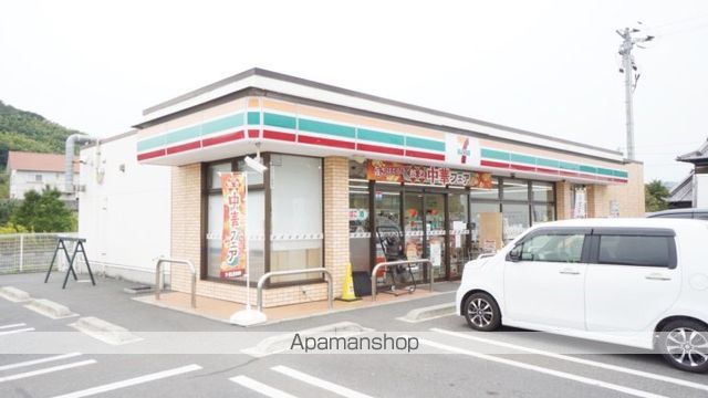 コンビニ　セブン－イレブン倉敷玉島勇崎店（コンビニ）まで999m