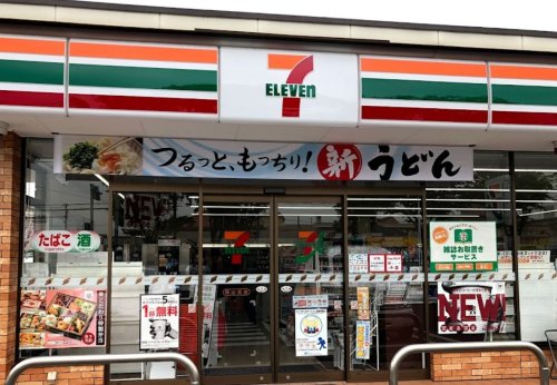 コンビニ　セブンイレブン 岡山浜店（コンビニ）まで767m
