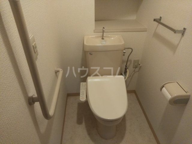 ラフィネ立川のトイレ写真