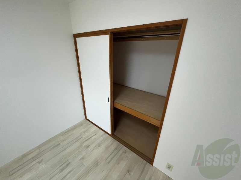 収納　収納もバッチリあるのでお部屋が片付きますよ！