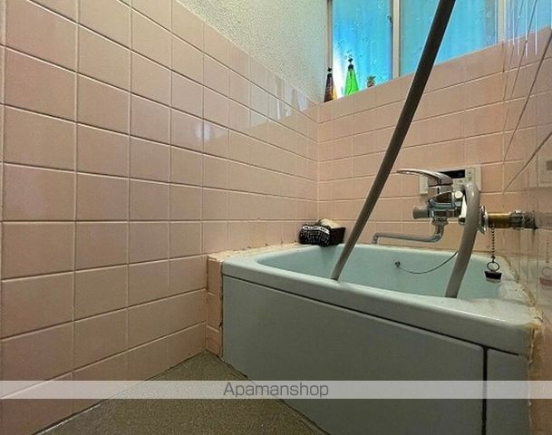 箕面市萱野貸家の風呂写真