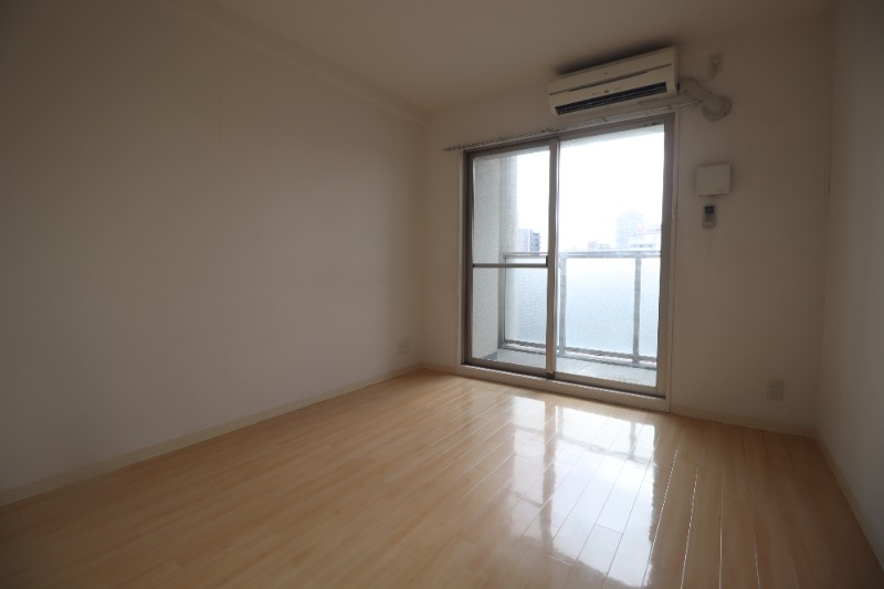 居室・リビング　家具の配置もしやすいお部屋です。