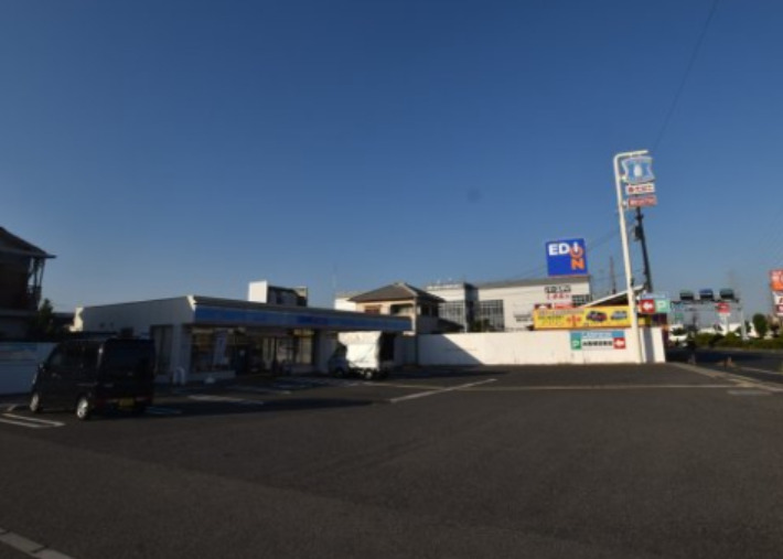 コンビニ　ローソン 泉大津千原町店（コンビニ）まで439m