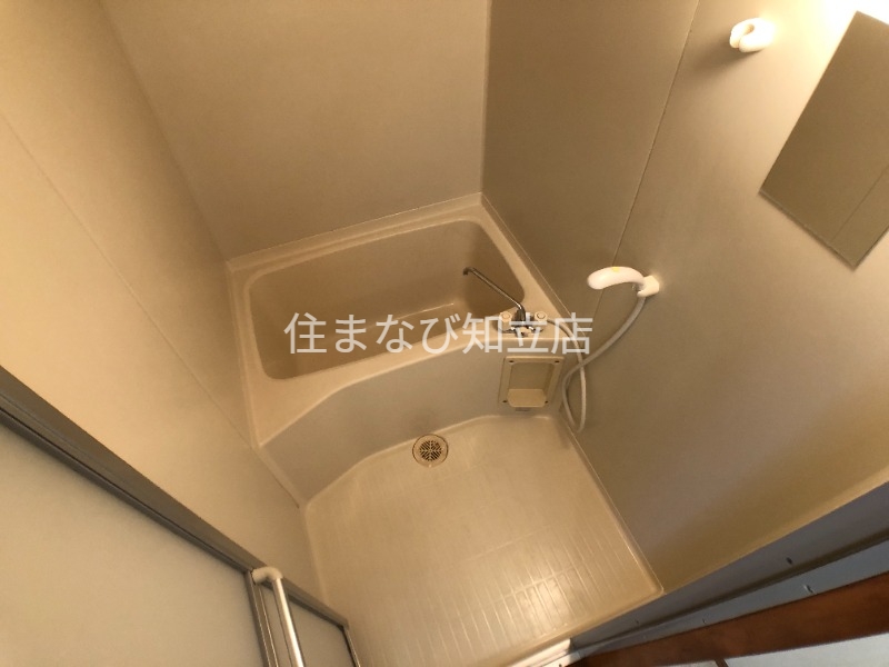バス・シャワールーム　同型別部屋写真