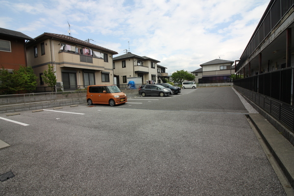 グラツィエ伊吹のその他写真