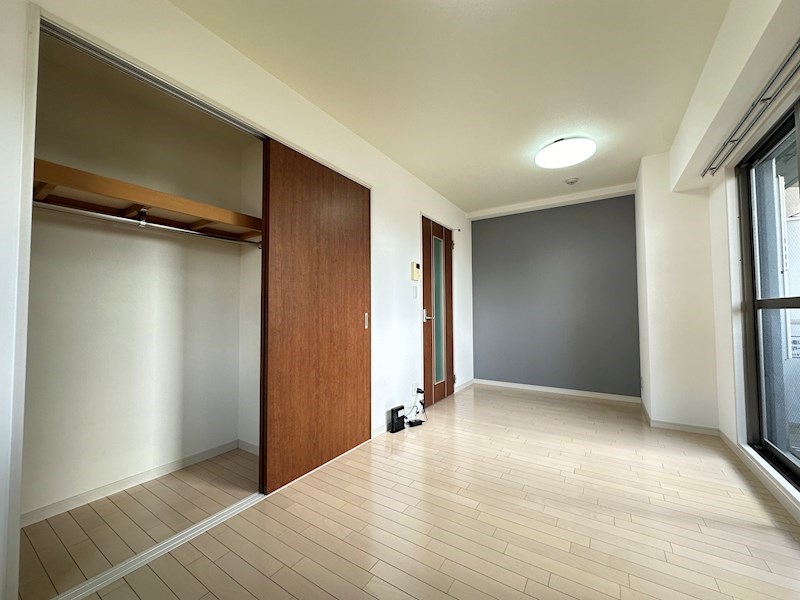 WELLBEAR新神戸の居間写真