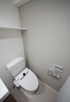 ＪＲ京葉線 越中島駅 徒歩5分 14階建 築9年のトイレ写真