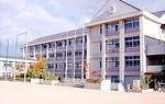 中学校　飛松中学校（中学校）まで1232m