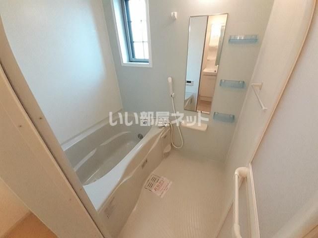 阪急伊丹線 伊丹駅 徒歩25分 2階建 築14年の風呂写真