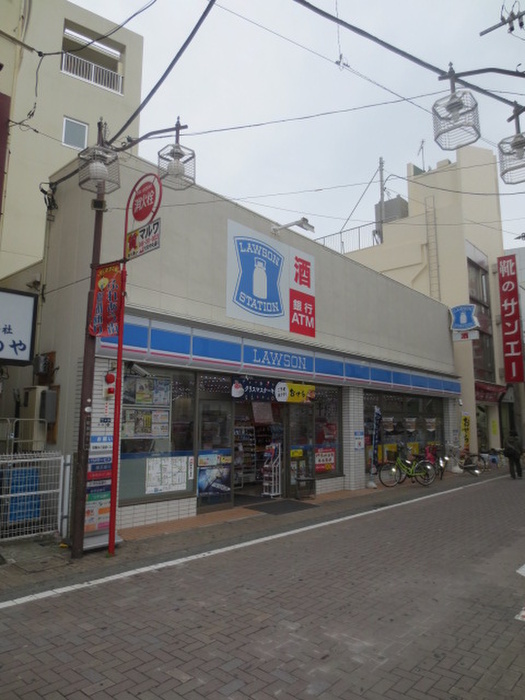 コンビニ　ローソン（コンビニ）まで650m