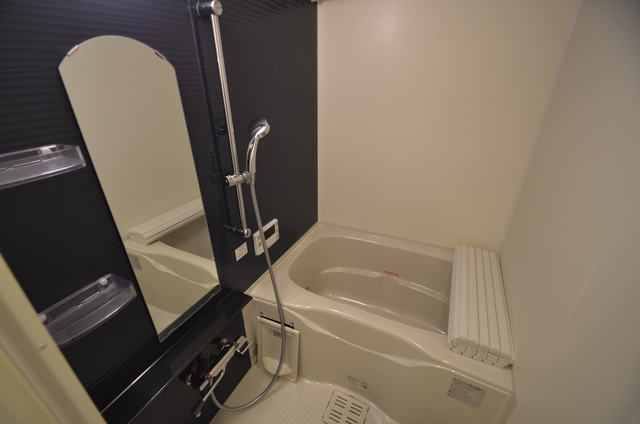 エスライズ神戸三宮山手通弐番館の風呂写真