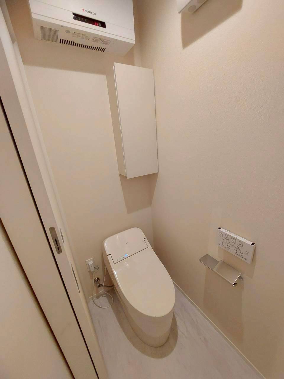 トイレ　１階と２階にトイレがあります