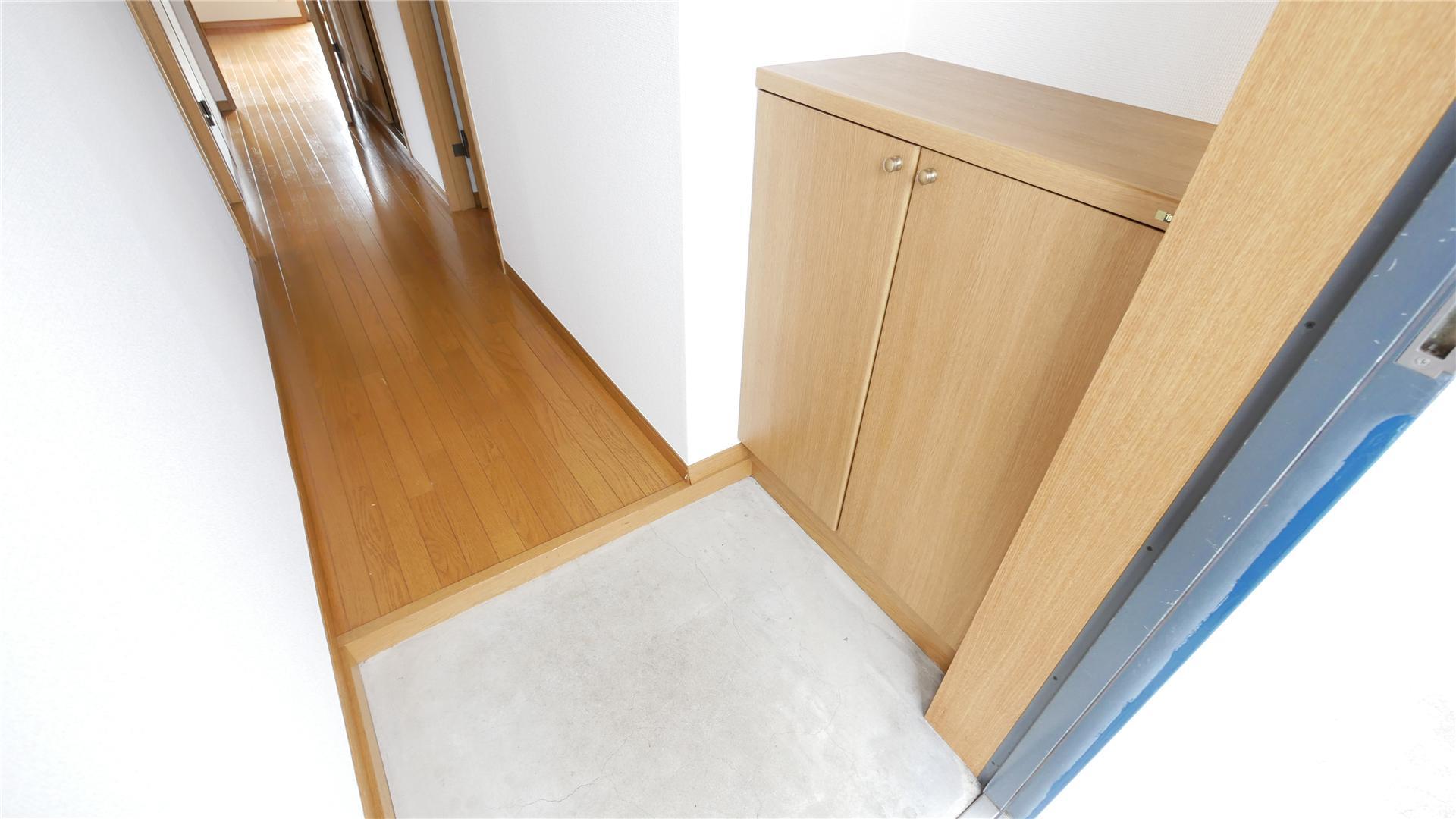加藤マンションの玄関写真
