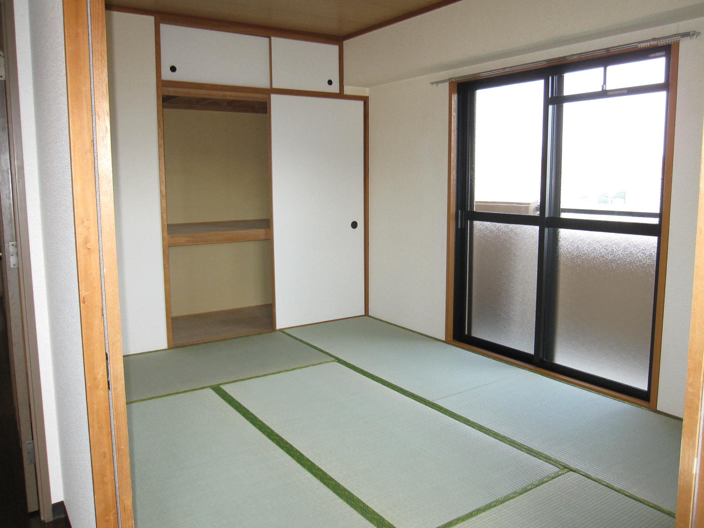 収納　和室6帖と収納