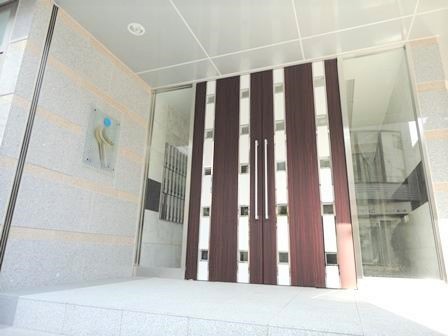 ＪＲ総武線 錦糸町駅 徒歩10分 8階建 築16年の外観写真