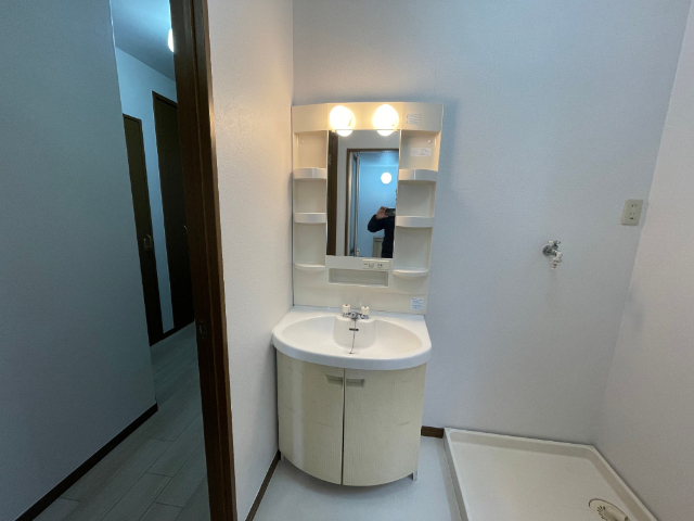 洗面設備　独立洗面台