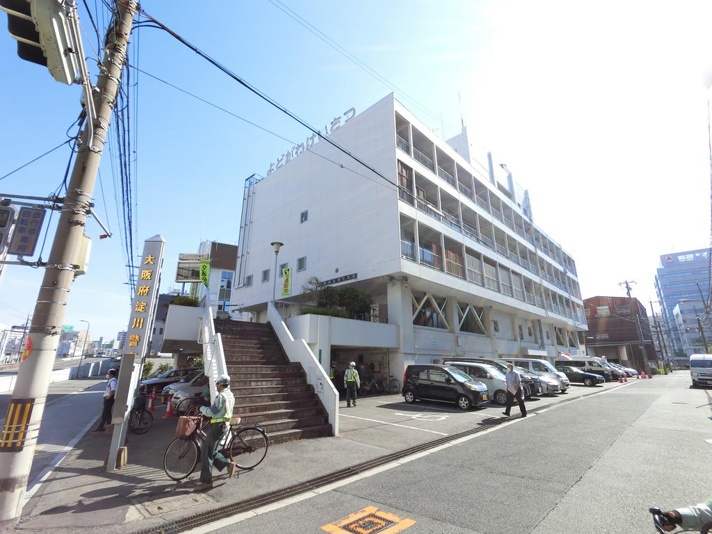 阪急神戸線 十三駅 徒歩3分 9階建 築20年の周辺写真