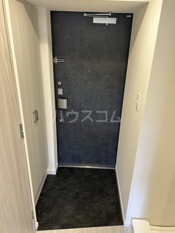 【ディアレイシャス名古屋太閤通IIの玄関】