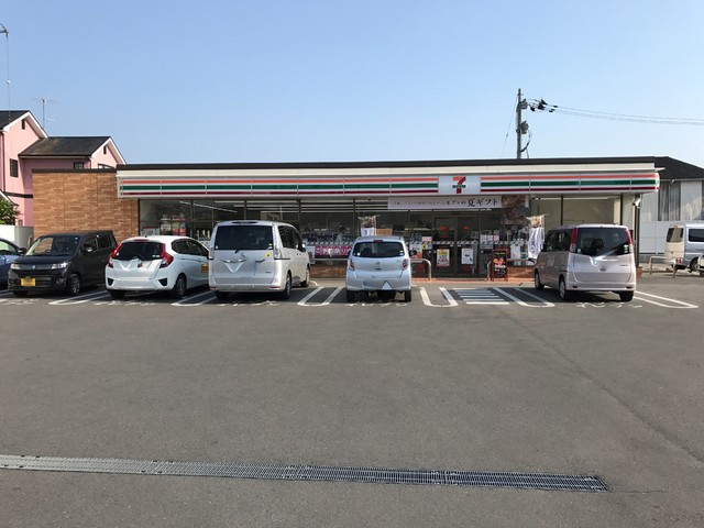 コンビニ　セブンイレブン　松山今在家町店（コンビニ）まで700m