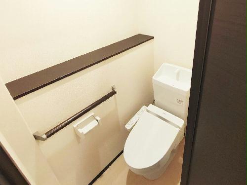 トイレ　設備・仕様は号室により異なる為、現況を優先致します。