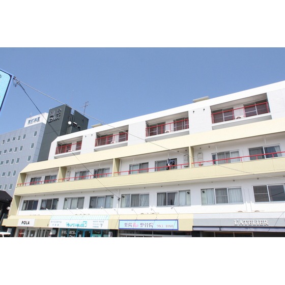 建物外観　ＲＣ造５階建てマンション