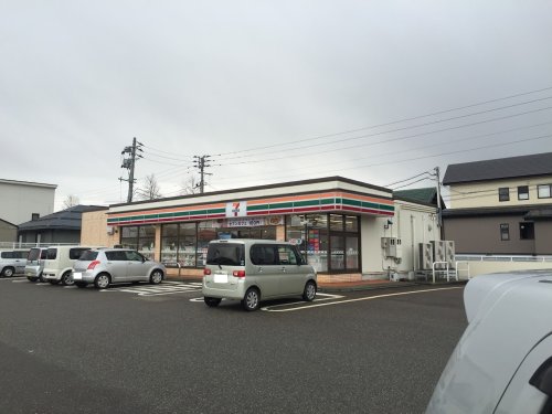 コンビニ　セブンイレブン長岡関原南店（コンビニ）まで521m