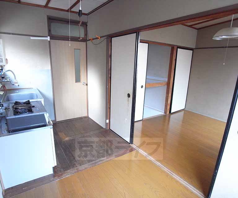 居室・リビング　・お問い合わせは京都ライフまで・