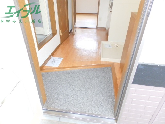 玄関　同型参考写真