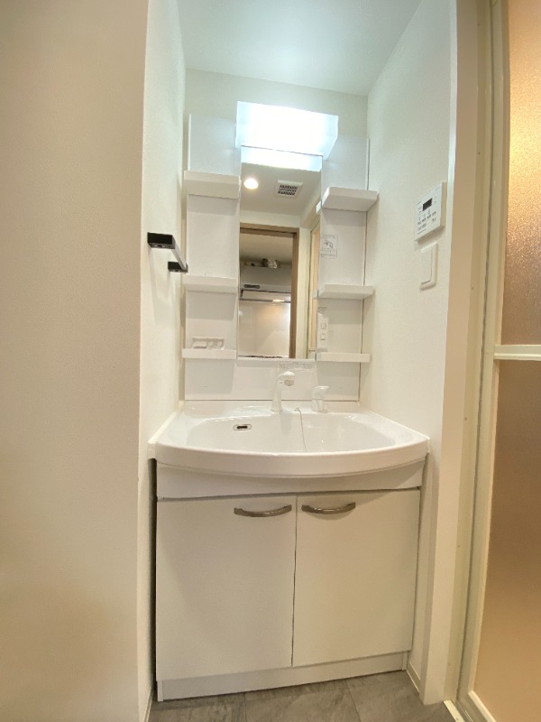 洗面設備　同型イメージ