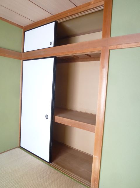 収納　室内写真は別号室の参考写真となります。
