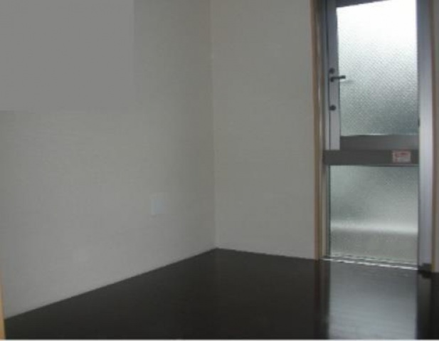 居室・リビング　角部屋2面採光