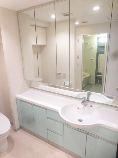 洗面設備　参考写真