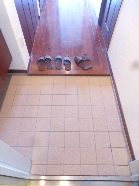 玄関　参考写真