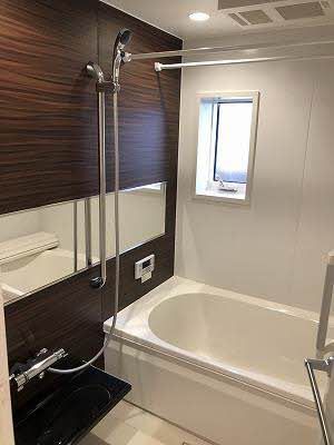 バス・シャワールーム　浴室