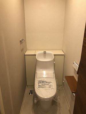 トイレ　トイレ