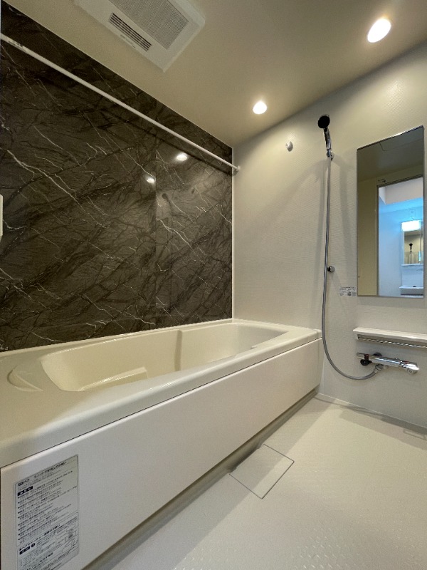 バス・シャワールーム　同仕様です