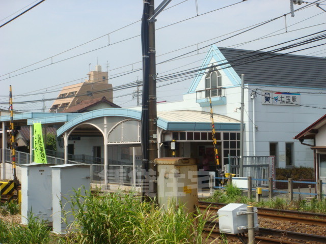 ロビー　七宝駅(名鉄　津島線)まで488ｍ