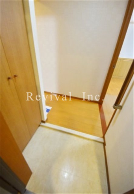 玄関　玄関部分もゆったりとしております