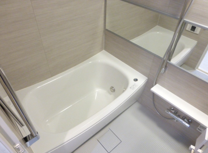 バス・シャワールーム　別部屋参考写真