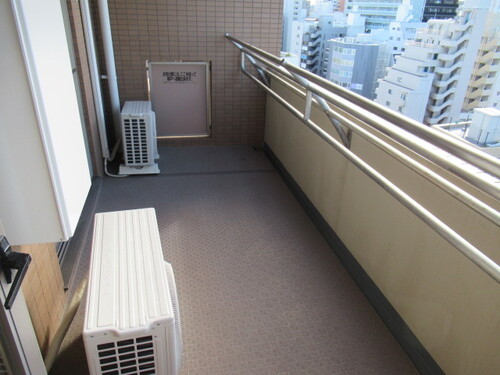バルコニー　バルコニー