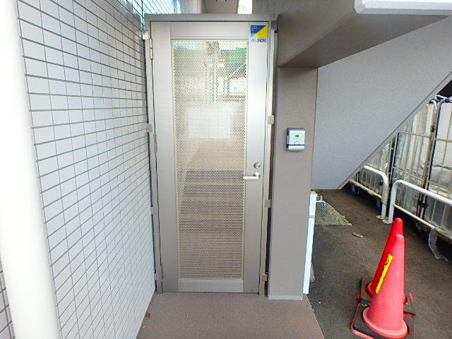 その他共有部分　裏出口
