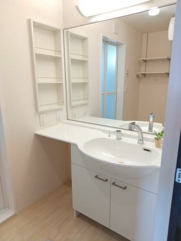 洗面設備　同仕様