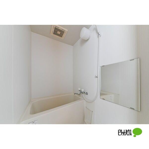 バス・シャワールーム　同物件別部屋