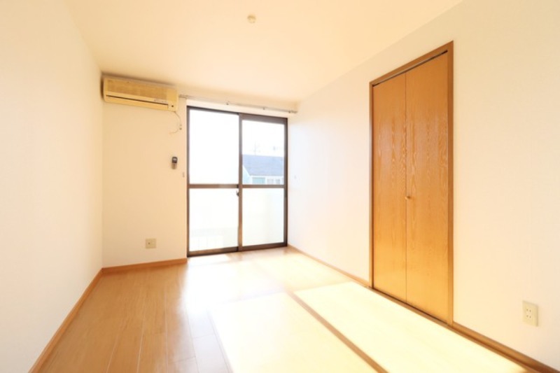 居室・リビング　図面と現状に相違がある場合には現状を優先