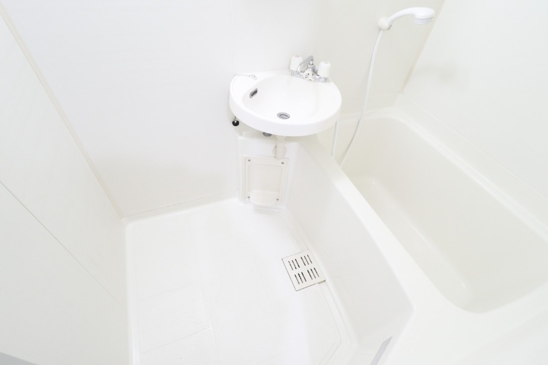 バス・シャワールーム　図面と現状に相違がある場合には現状を優先