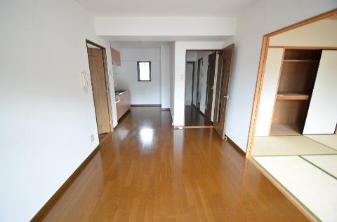 居室・リビング　リビング